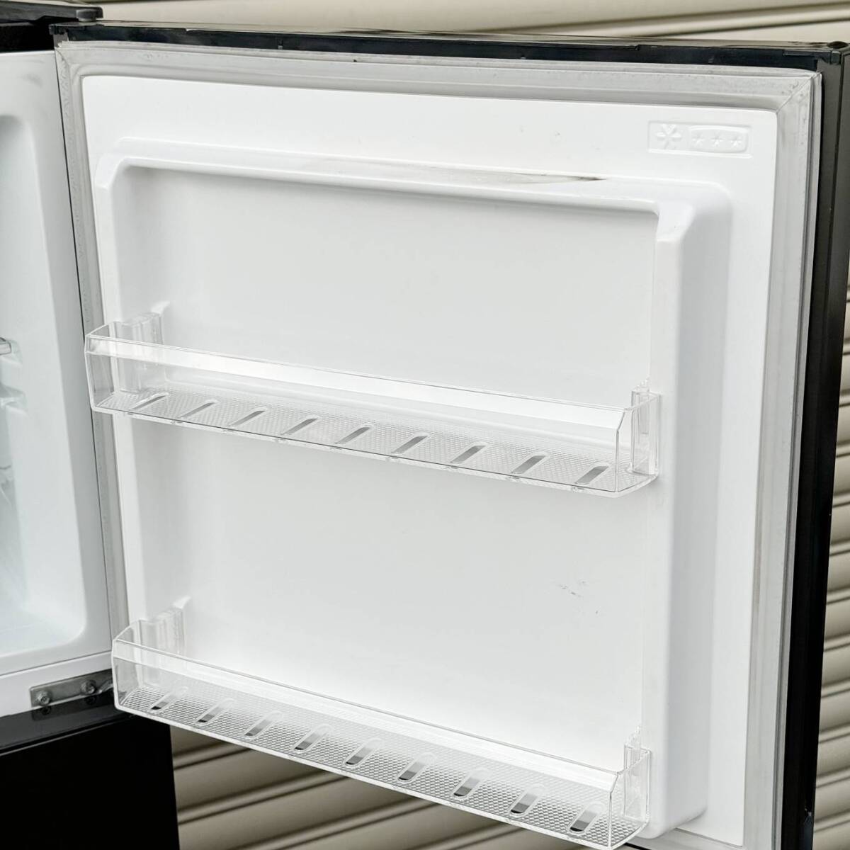 甲MJ17575 クリーニング済 動作確認済 2020年製 201L マクスゼン MAXZEN 冷凍冷蔵庫 2ドア冷蔵庫 JR200ML01GM ブラック 黒色の画像2
