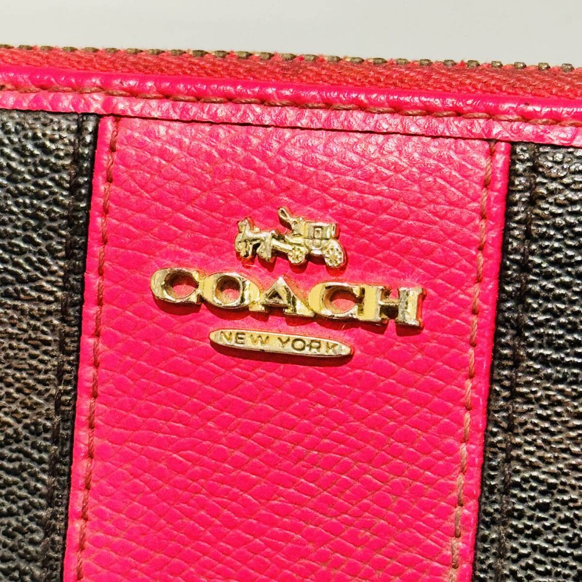 甲HK10029　クリーニング済　人気商品　コーチ　COACH　シグネチャー　長財布　ダークブラウン×ビビッドピンク　ウォレット　レザー　服飾_画像2