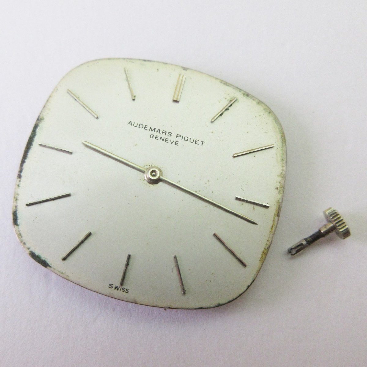 AUDEMARS PIGUET　Dial&Movement Cal.K2001/1A オーデマ・ピゲ 機械＋文字盤　手巻　不動品_画像1