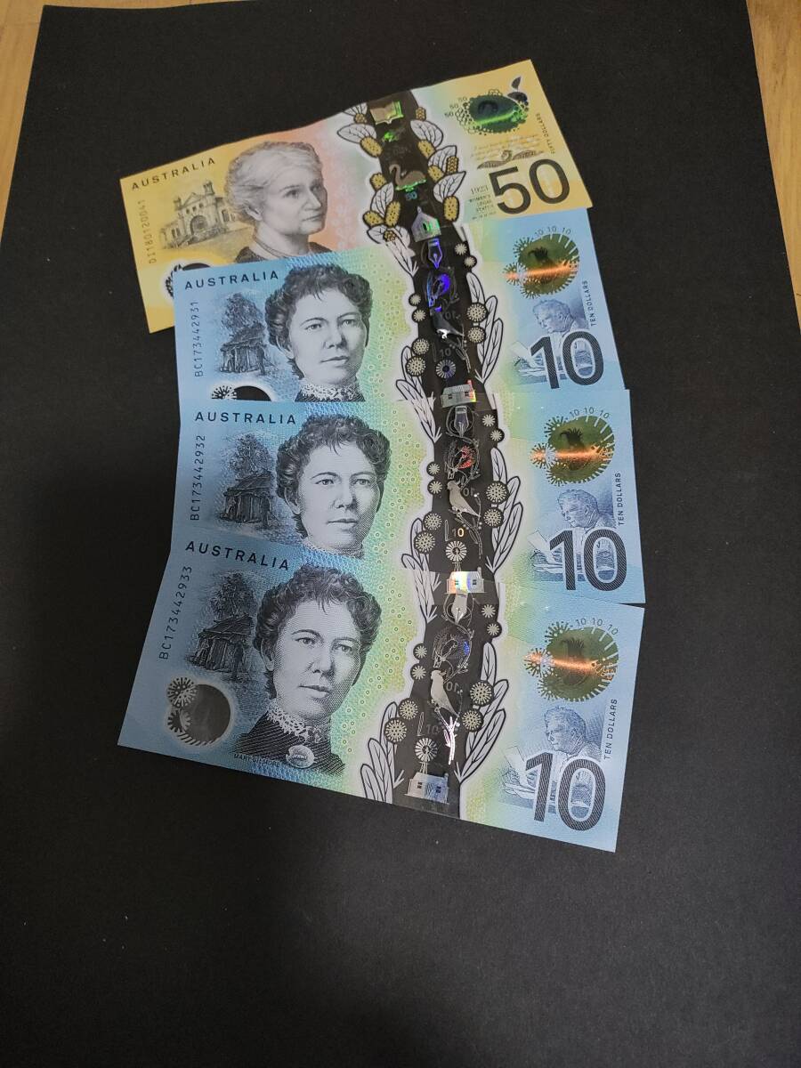  Australia dollar total 80 dollar 