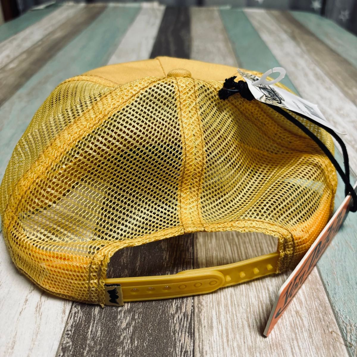 新品)Von Dutch(ボンダッチ)ロゴ刺繍 メッシュキャップ 新品)Von Dutch(ボンダッチ)ロゴ刺繍 メッシュキャップ