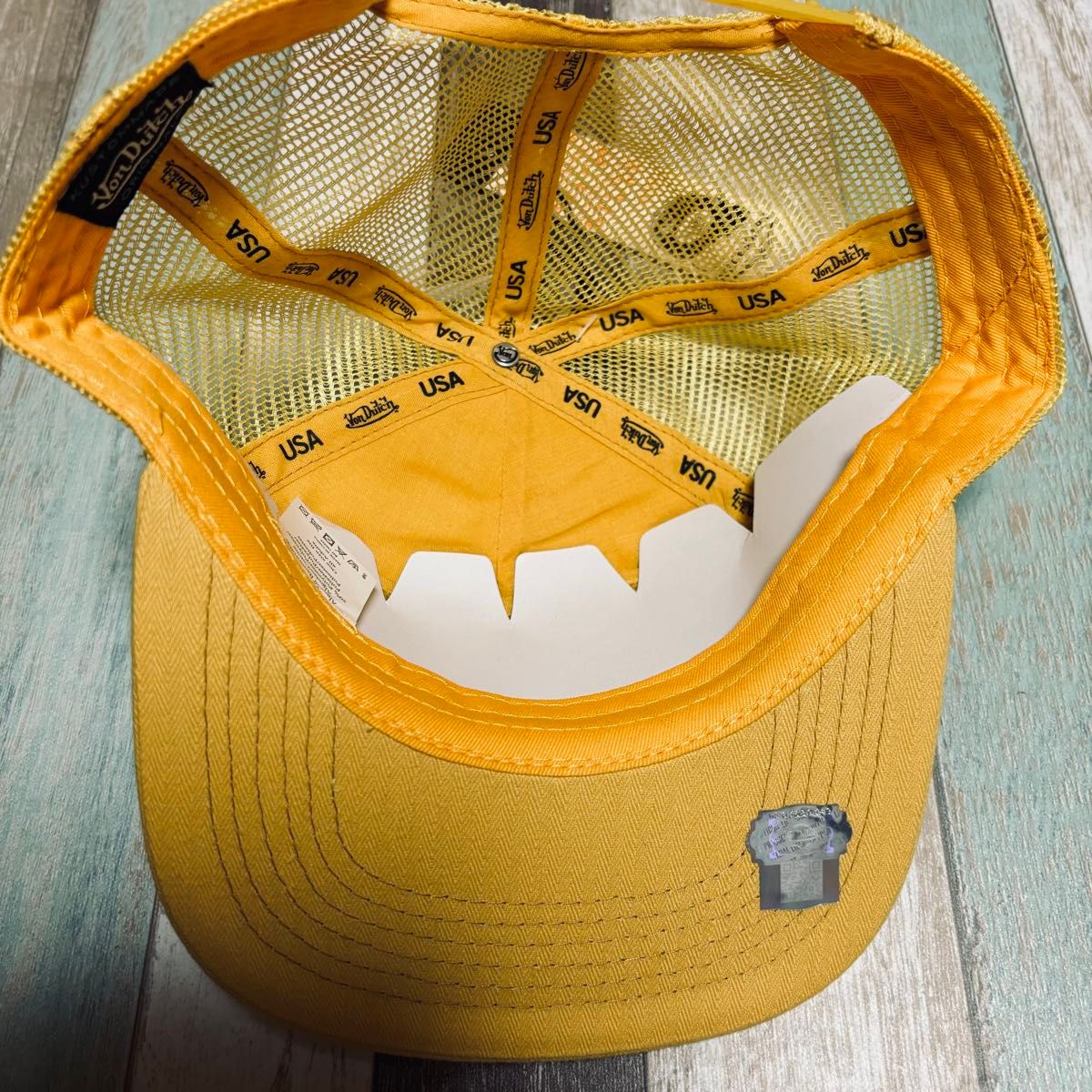 新品)Von Dutch(ボンダッチ)ロゴ刺繍 メッシュキャップ 新品)Von Dutch(ボンダッチ)ロゴ刺繍 メッシュキャップ
