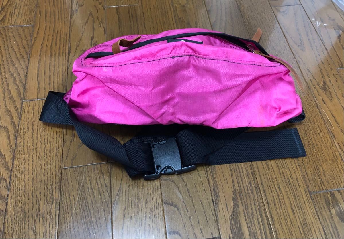 美品GREGORY 旧ロゴ グレゴリー ウエストバッグ テールメイトS 美品GREGORY 旧ロゴ グレゴリー ウエストバッグ テールメイトS