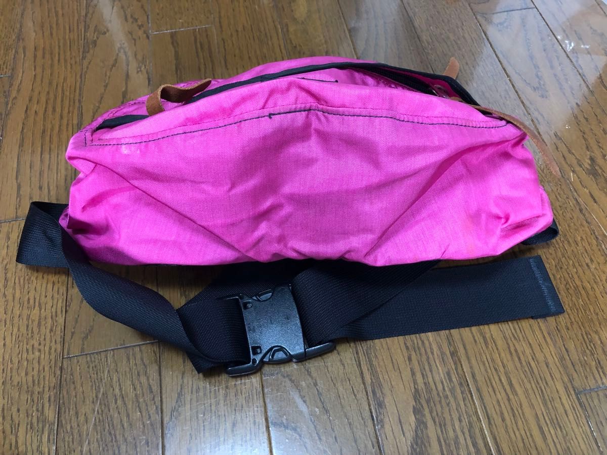 美品GREGORY 旧ロゴ グレゴリー ウエストバッグ テールメイトS 美品GREGORY 旧ロゴ グレゴリー ウエストバッグ テールメイトS