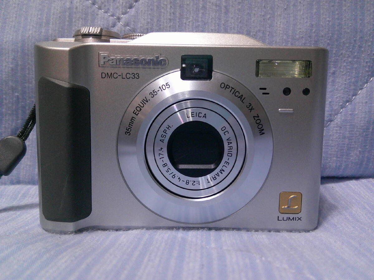 Panasonic パナソニック ルミックス コンパクトデジカメ DMC-LC33LUMIX 通電動作未確認のジャンク 扱いにて出品いたします。_画像1