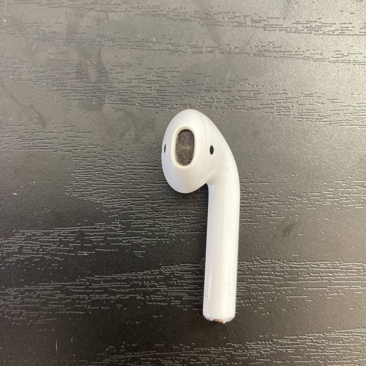 AirPods エアポッズ 第2世代 A2031 左耳のみ P-3_画像2