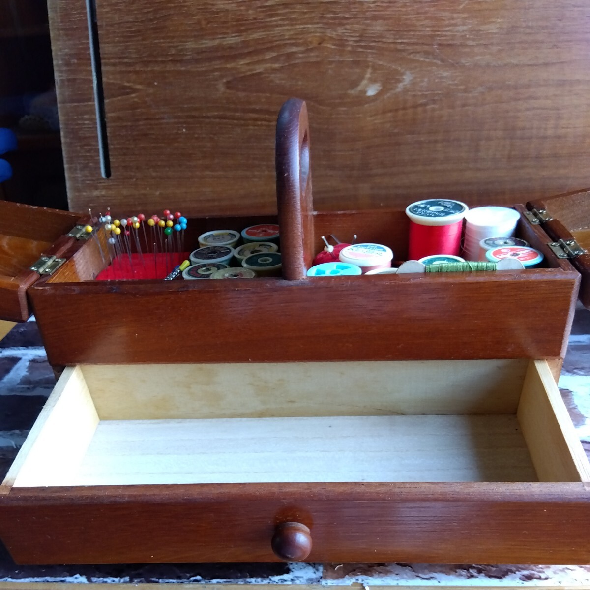 木製の裁縫道具箱（古い物です）_画像3
