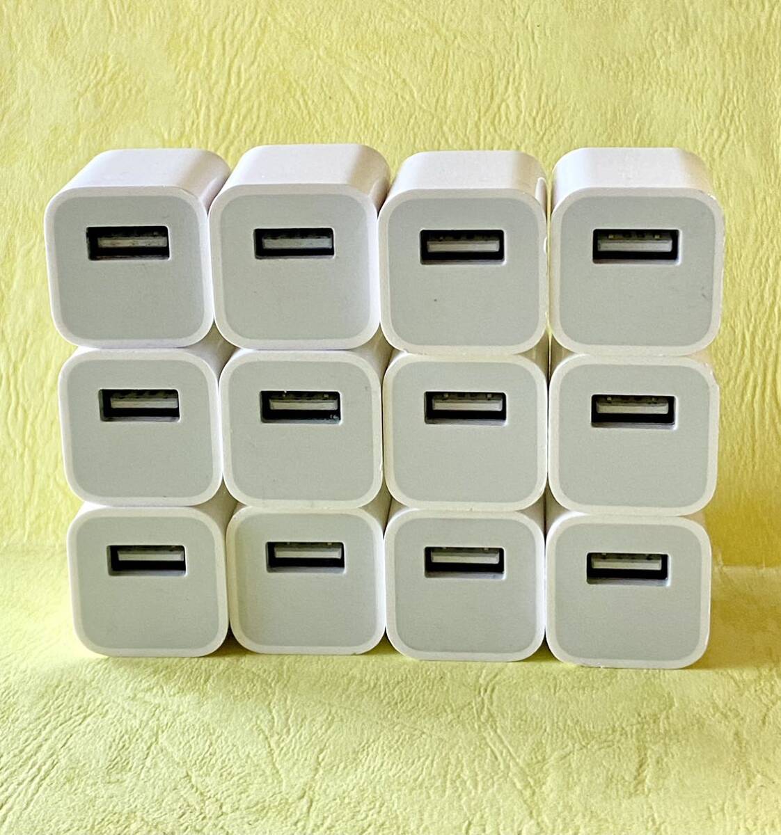 動作確認済み ◆ Apple 純正 ◆ 5W USB 電源アダプタ ◆ A1385 ◆ 充電アダプター 12個 セット 大量 まとめ売りの画像4