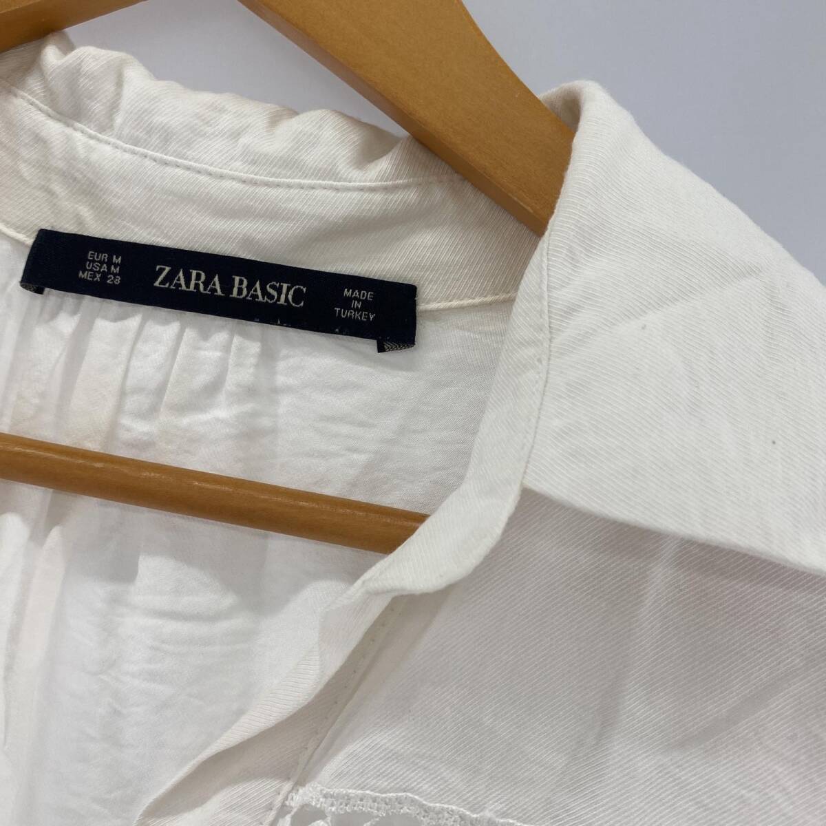 ゆうパケットOK ZARA basic ザラ ベーシック カットワークレース　フリル ワンピース sizeＵＳＡ　Ｍ/ホワイト レディース_画像2