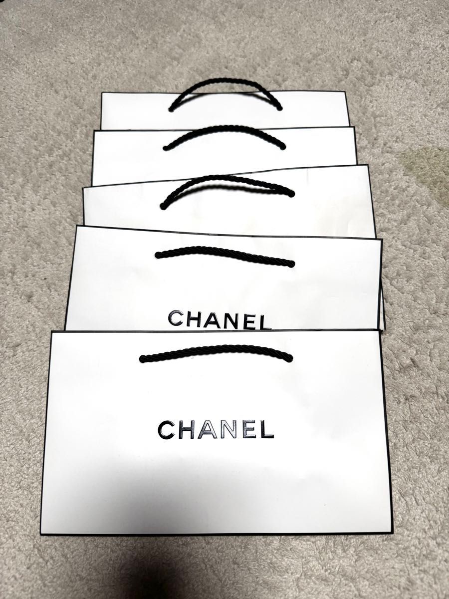 CHANEL ショッパー 紙袋 5枚　シャネル ショップ袋