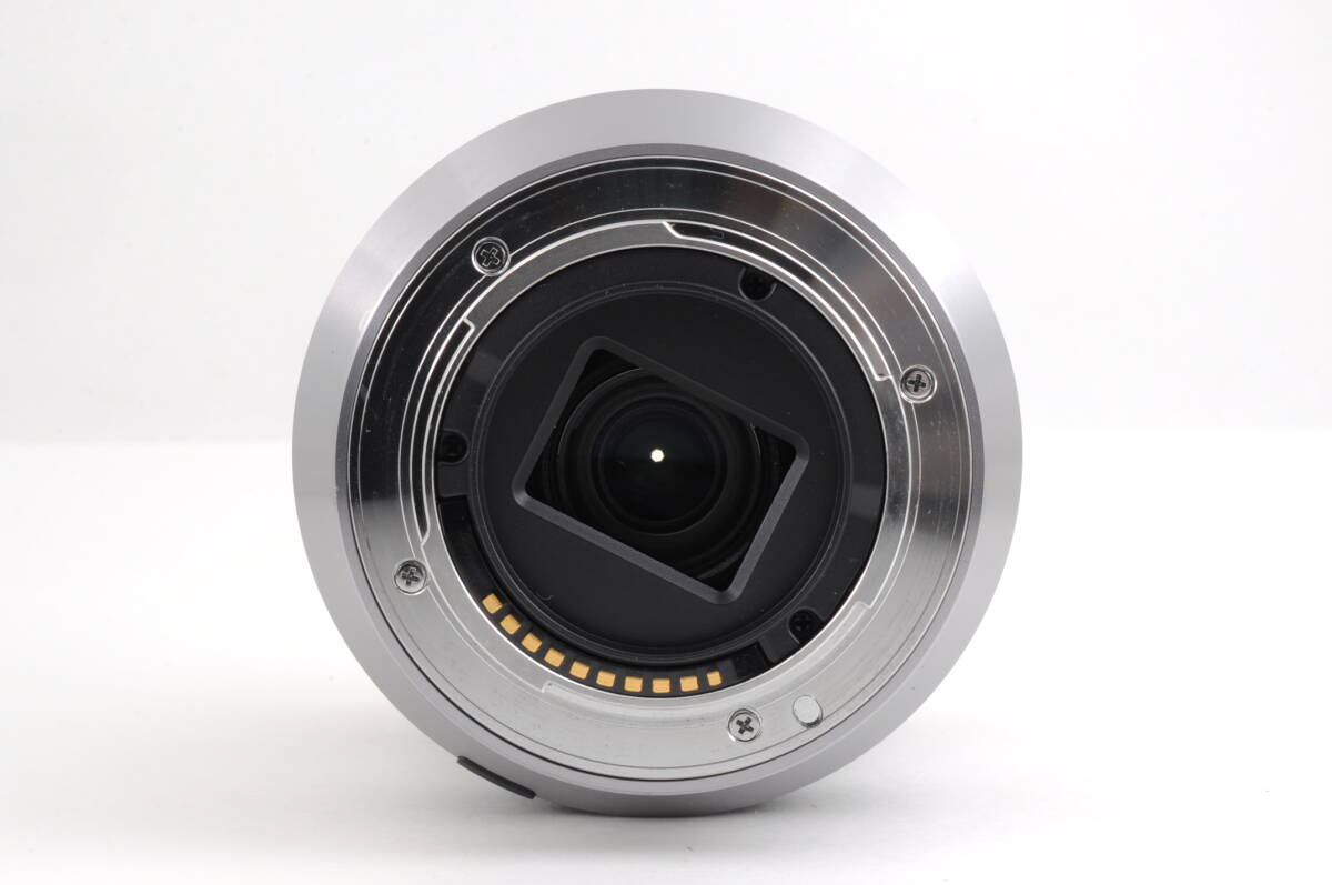 動作品 ソニー SONY E 18-200mm f3.5-6.3 OSS SEL18200 Eマウント AF 一眼カメラレンズ 箱 取説付 管K6851_画像7