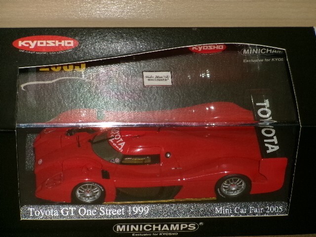 ■1/43 MINICHAMPS Toyota GT One Street 1991 赤_画像2