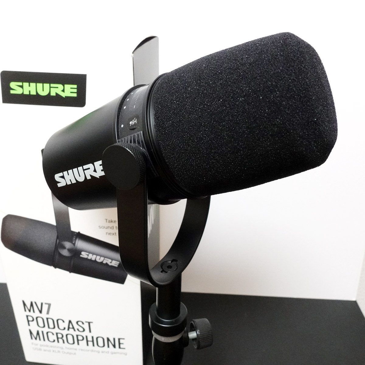 SHURE MV7-K-J ポッドキャスト用マイクロホン ダイナミックマイク シュア ブラック 美品 おまけ付き_画像1