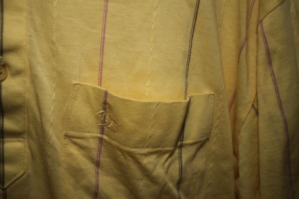 2678■M-L：マンシング、薄黄系、薄地、綿半袖ウェアー_画像2