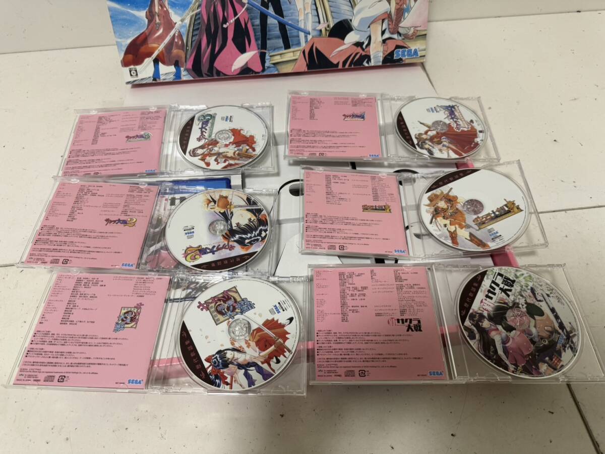 【SONY PS4 新サクラ大戦 初回限定版 本体 楽曲CD 6枚 アートブック 付属 ゲームソフト disc欠】_画像5