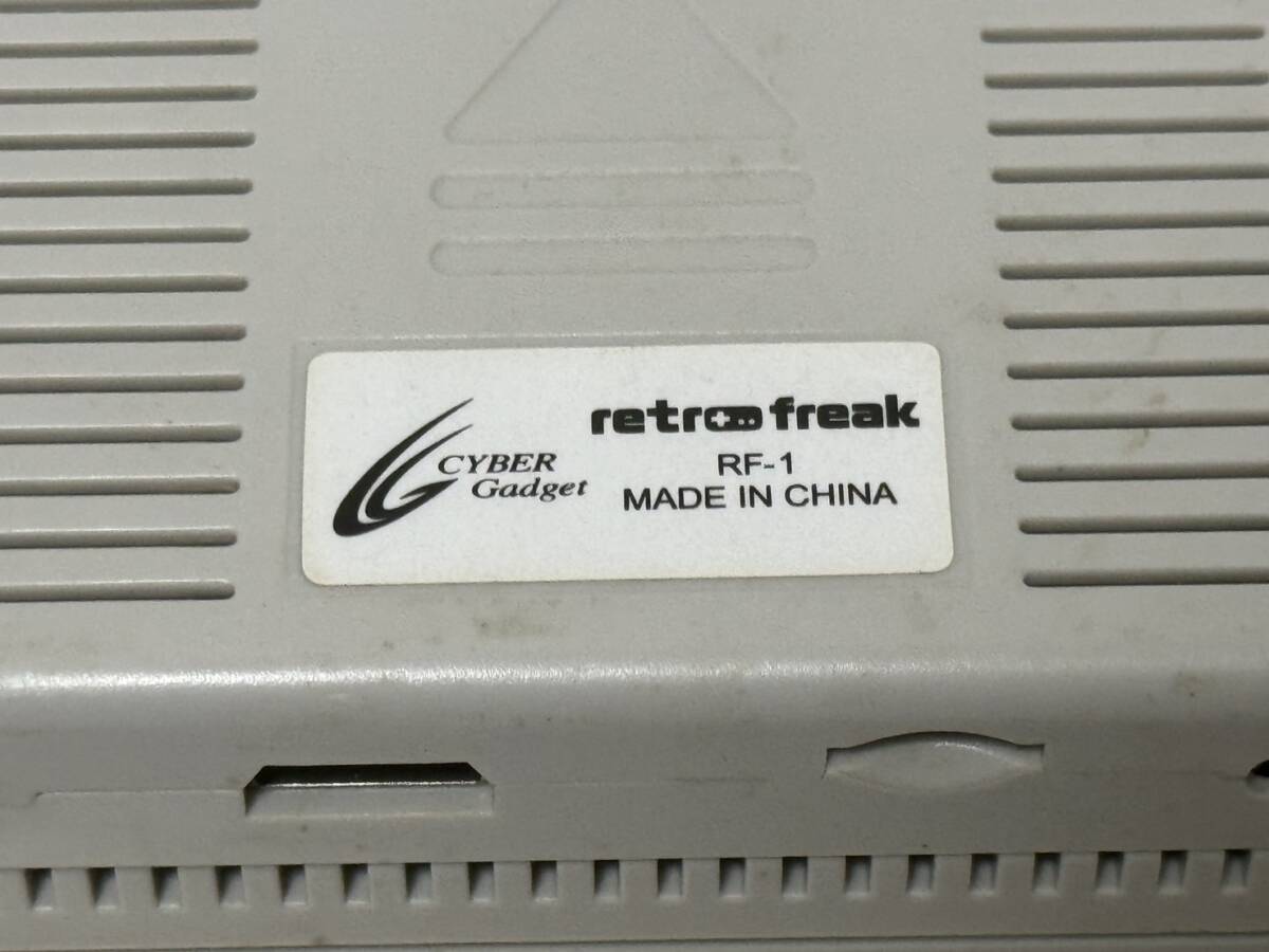 【サイバーガジェット レトロフリーク retro freak 本体 RF-1 RF-2 のみ コントローラー アダプタ 箱 説明書欠】_画像7