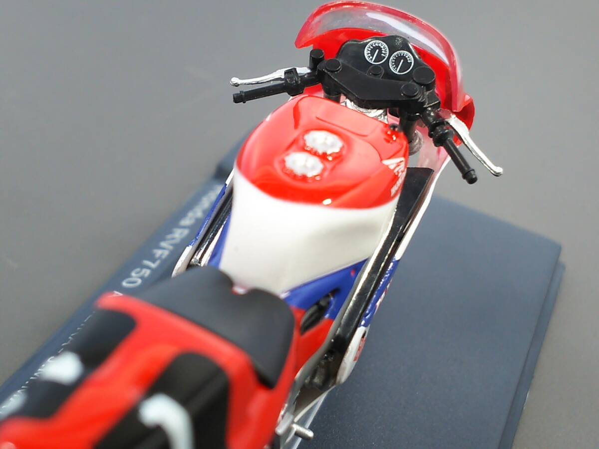 1/24 チャンピオンバイク #55 HONDA RVF750 A.VIEIRA-J.M.MATTIOLI-S.MERTENS (1990) 耐久レース仕様 ホンダ 開封済 送料410円の画像7