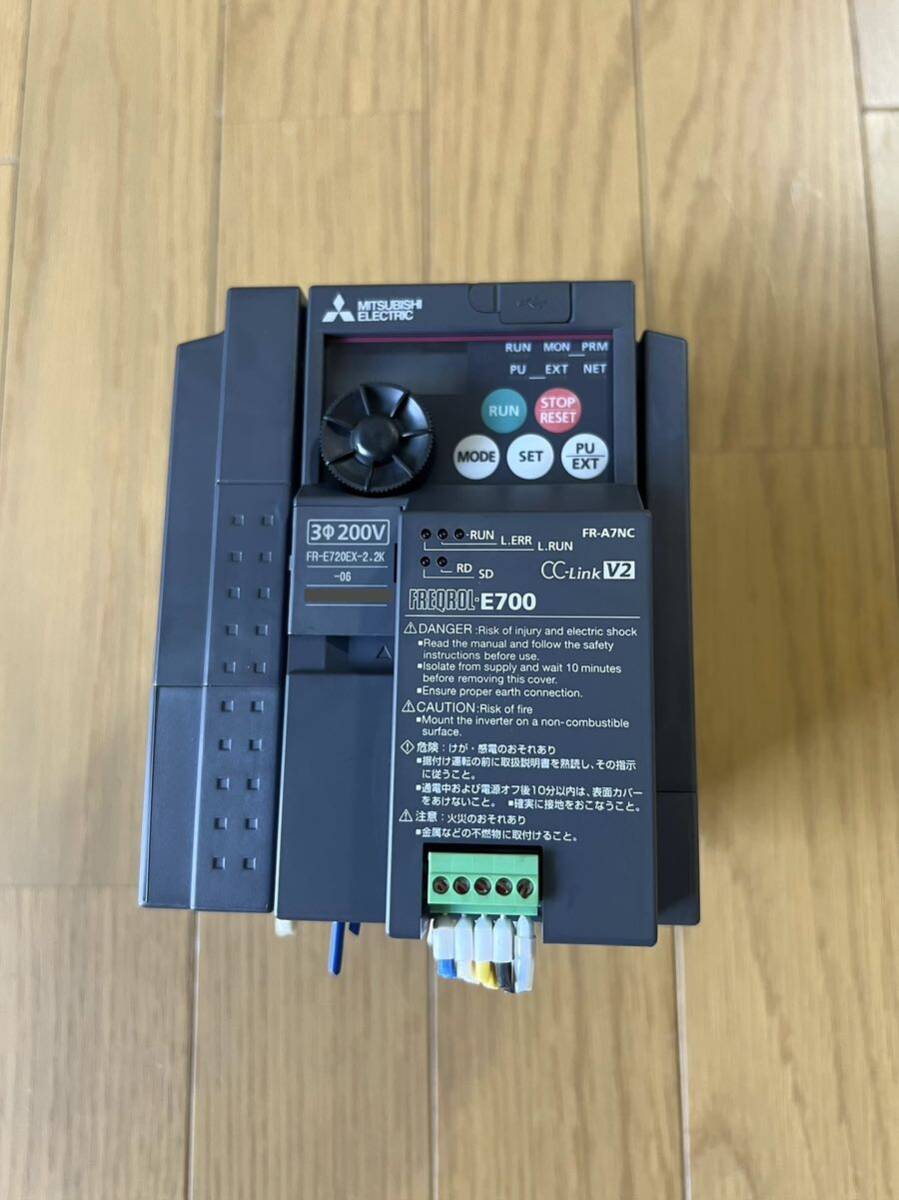Mitsubishi 三菱電機 インバーター FR-E720EX-2.2K 3PH 200-240V Mitsubishi 三菱電機 インバーター FR-E720EX-2.2K 3PH 200-240V