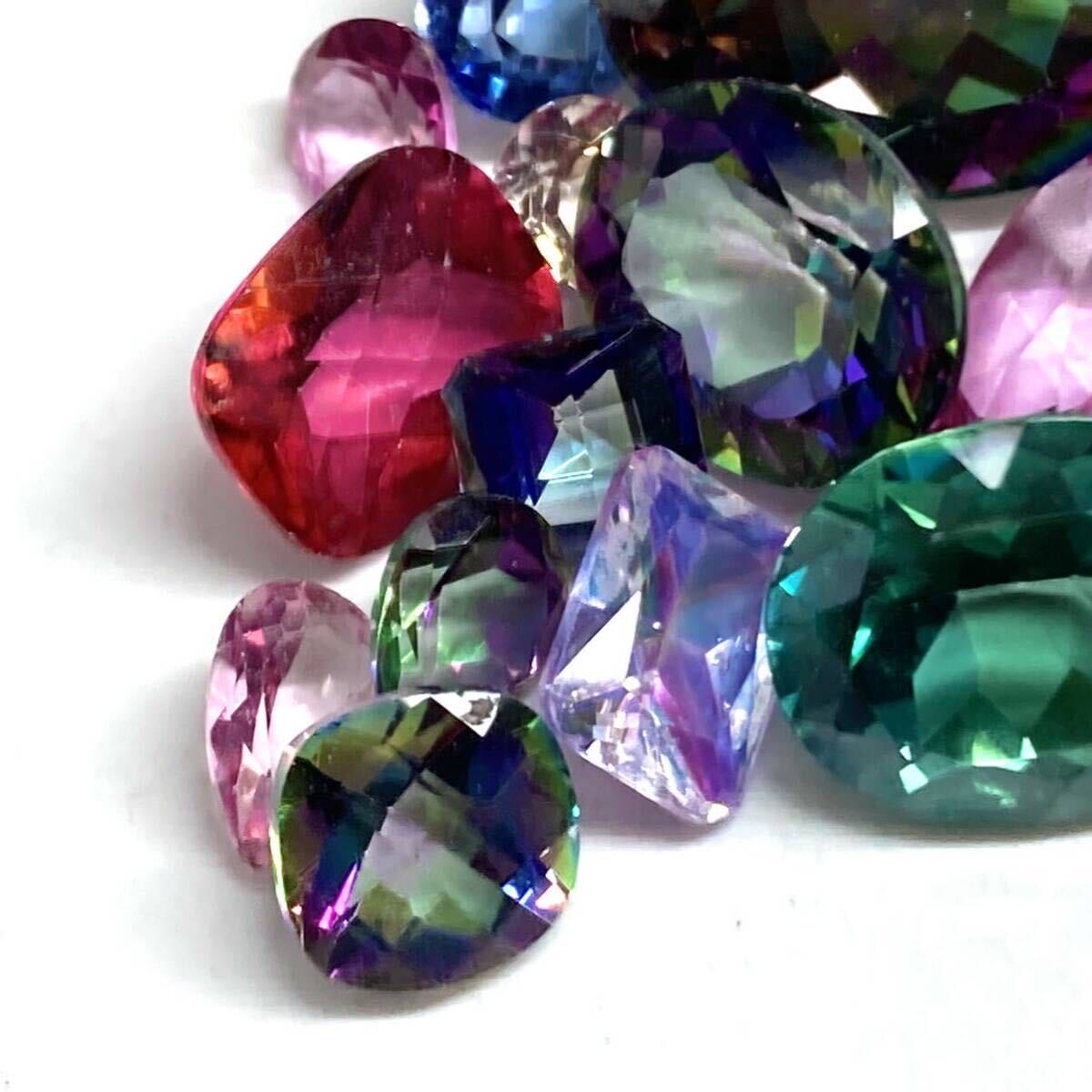# Mystic topaz / quartz . summarize #m approximately 140ct/28g weight approximately loose unset jewel gem jewelry jewelry topaz topaz quartz quartz CE0