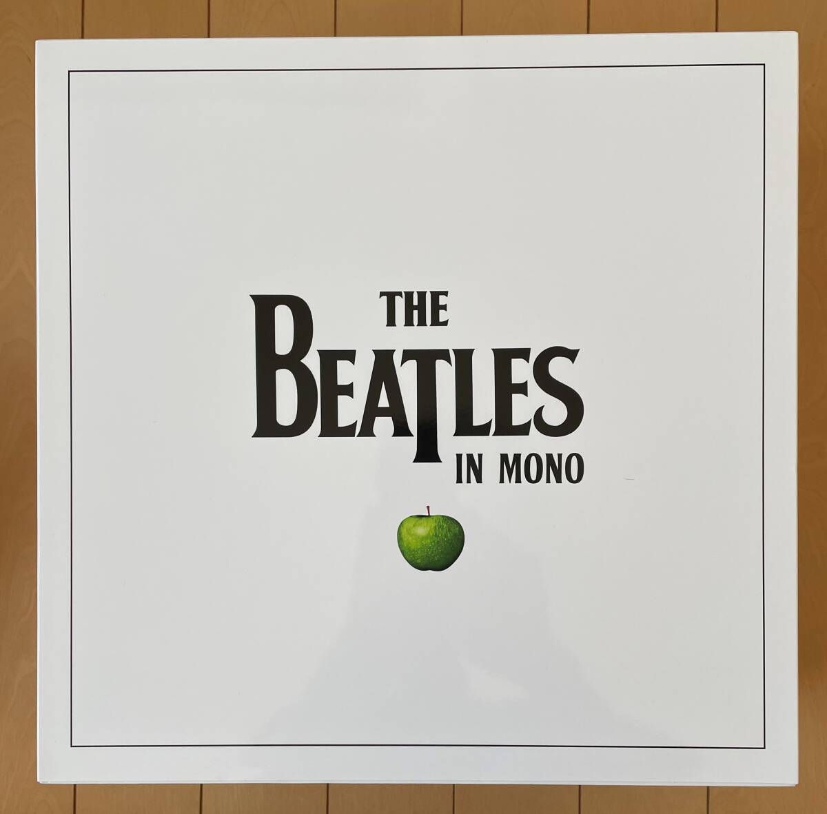 レア! 「ビートルズ MONO LP BOX (完全初回生産限定) [Analog]」完品 The Beatles ジョンレノン ポールマッカートニー ジョージハリソン_画像1