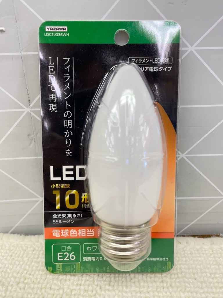 C150 YAZAWA ヤザワ 省電力で白熱電球の温かみを再現 C36 シャンデリア形 LED電球 口金 E26 電球色相当 10形相当 非調光 LDC1LG36WH_画像3