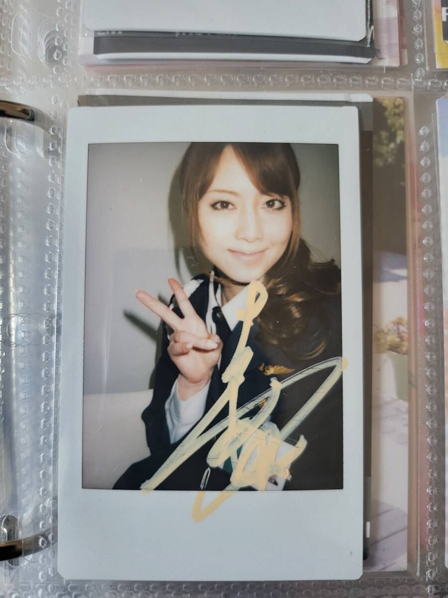 [.. Akira .] with autograph Cheki 