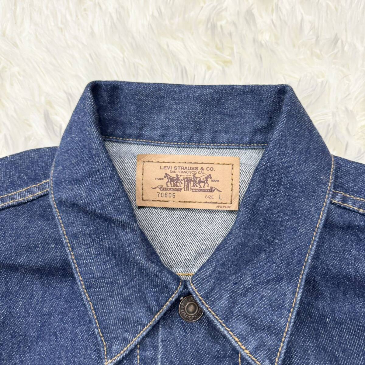 Levi's リーバイス デニムジャケット 70606-07 Lサイズ 濃紺 Levi's リーバイス デニムジャケット 70606-07 Lサイズ 濃紺