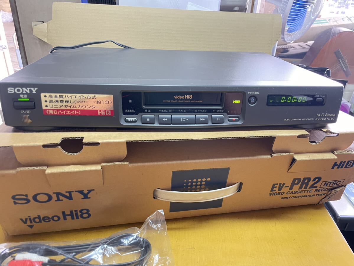 美品　SONY ソニー EV-PR2 NTSC Hi8 ビデオカセットレコーダー Hi-Fiステレオ 元箱付き