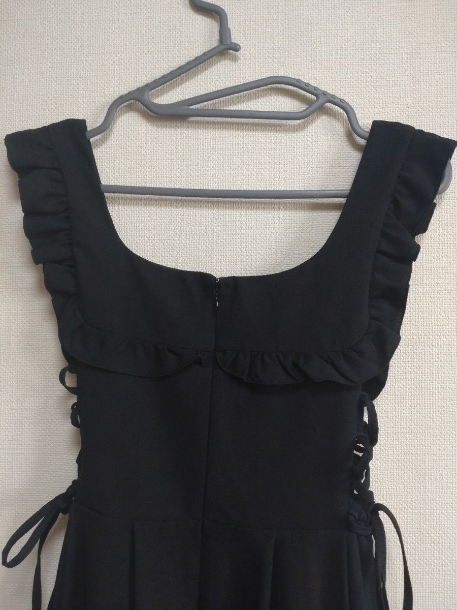 新品】 シークレットハニー 黒 ワンピース サイズ 2 ブラック 新品】 シークレットハニー 黒 ワンピース サイズ 2 ブラック