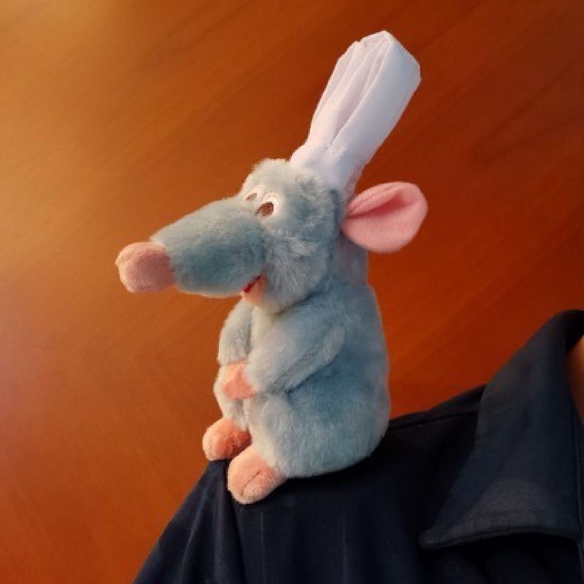 日本未発売】15cm レミー 肩乗りマグネット ぬいぐるみ ぬい 日本未発売】15cm レミー 肩乗りマグネット ぬいぐるみ ぬい