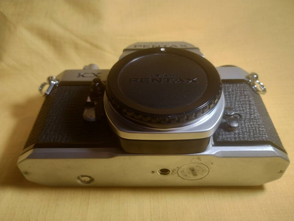 【とてもきれいな中古】ペンタックス KX ＋SMC PENTAX 1:1.8　55mm（S/N 9150705）_画像6