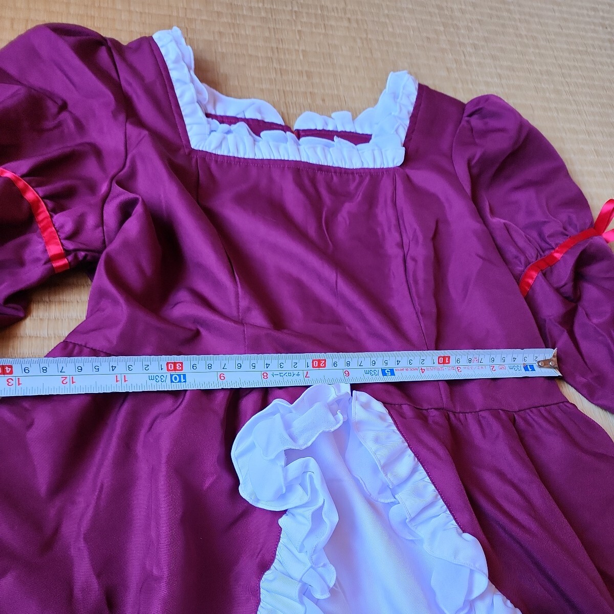 . is ... little small dove M size same etc. one jpy start cosplay .. white . wine red One-piece skirt. .. is 2 sheets ... has been make 