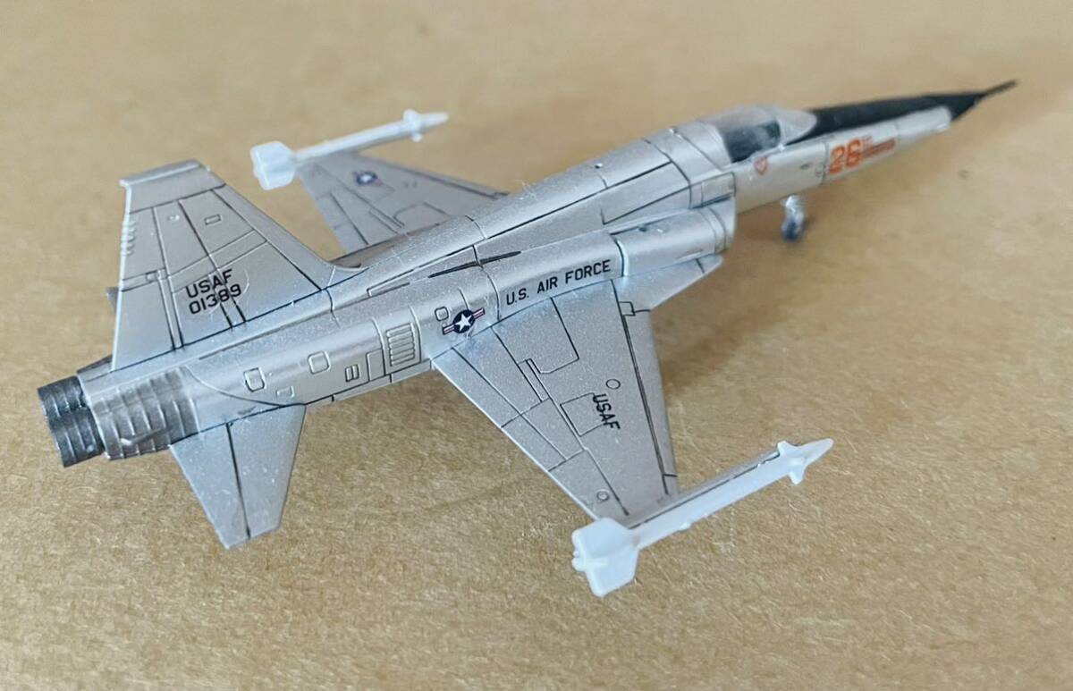 エフトイズ　1/144 ウイングキットコレクションVS18　1-A F-5E タイガーll 素組完成品　即決送料無料_画像3