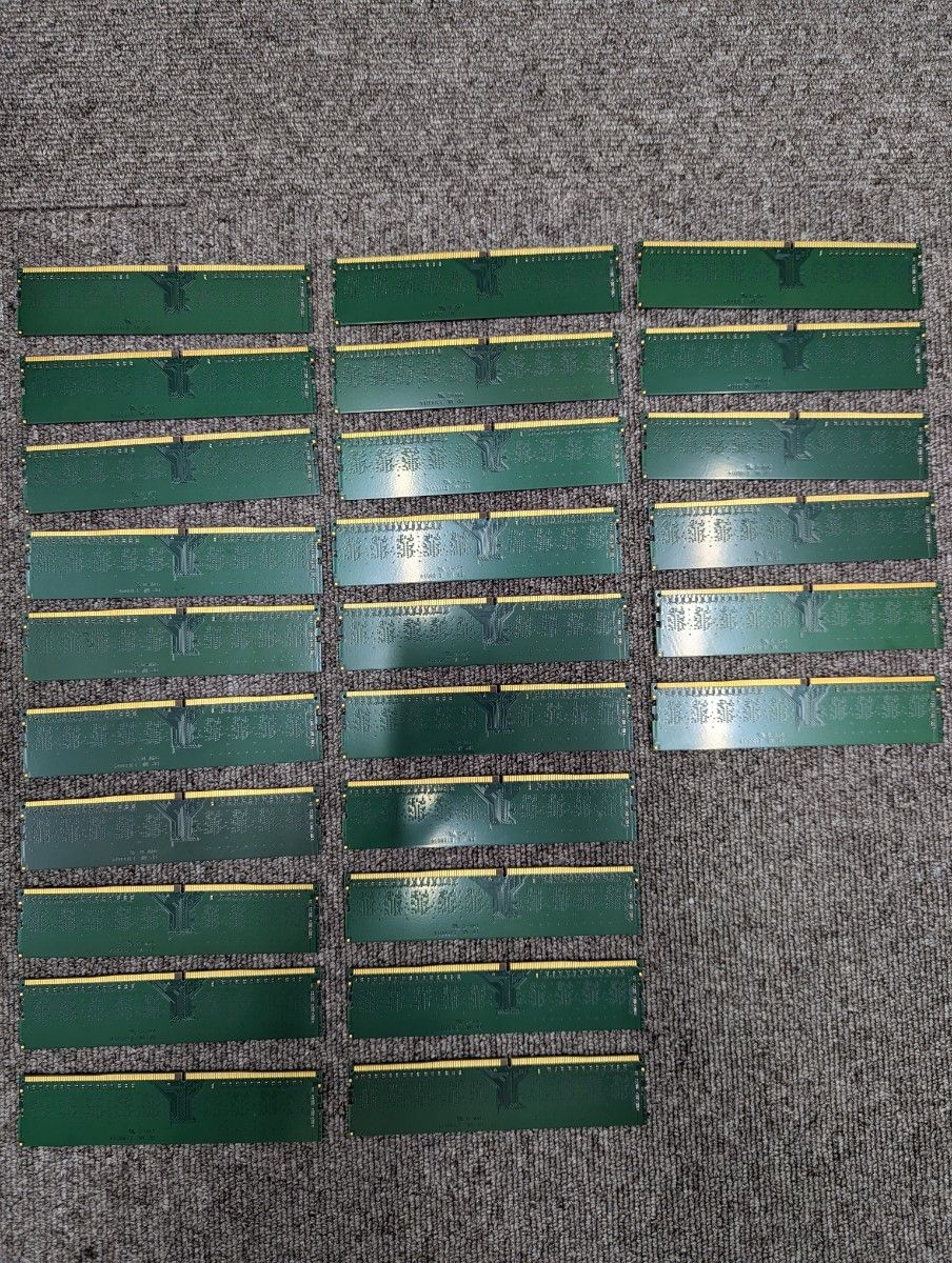 0517-3 innodisk デスクトップPCメモリ DDR4 2400 4GB 26枚