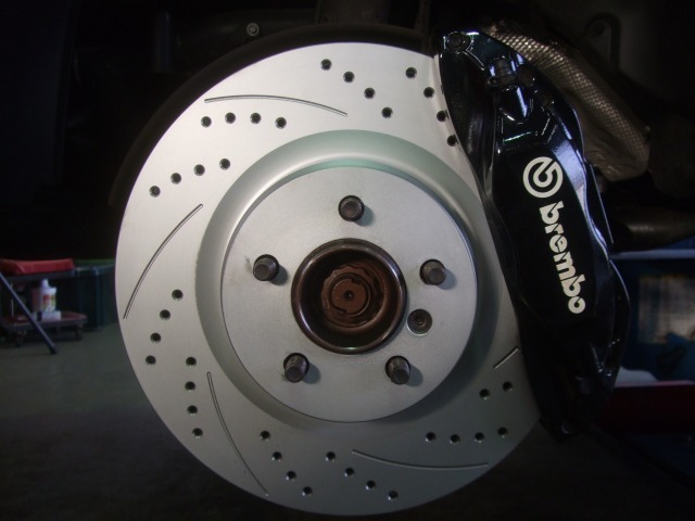 VOING C6S8D Fiat Punto abarth Punto 199145 slit & drilled front brake rotor 