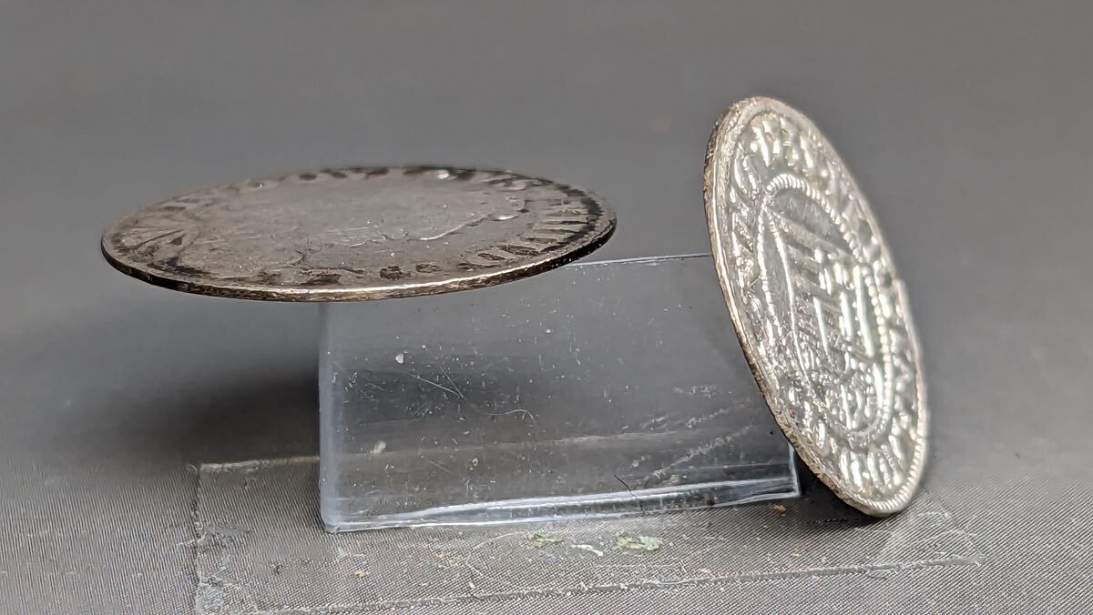 S5154 古美術 古銭 硬幣 貨幣 硬貨 外国銭 世界コイン 二枚まとめ 総重量約 2.03g アンティーク _画像5