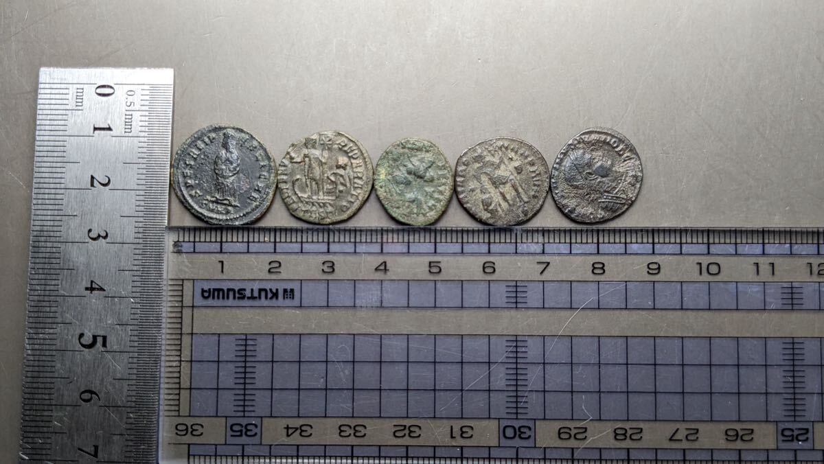 S5156 古美術 古銭 硬幣 貨幣 硬貨 外国銭 世界コイン 五枚まとめ 総重量約 12.57g アンティーク _画像4