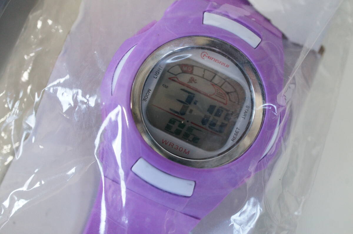 E302■２５０点 未使用デッドストック デジタル カラー色々ラバーベルト レディース腕時計 ジャンク 部品 大量セットまとめ_画像6