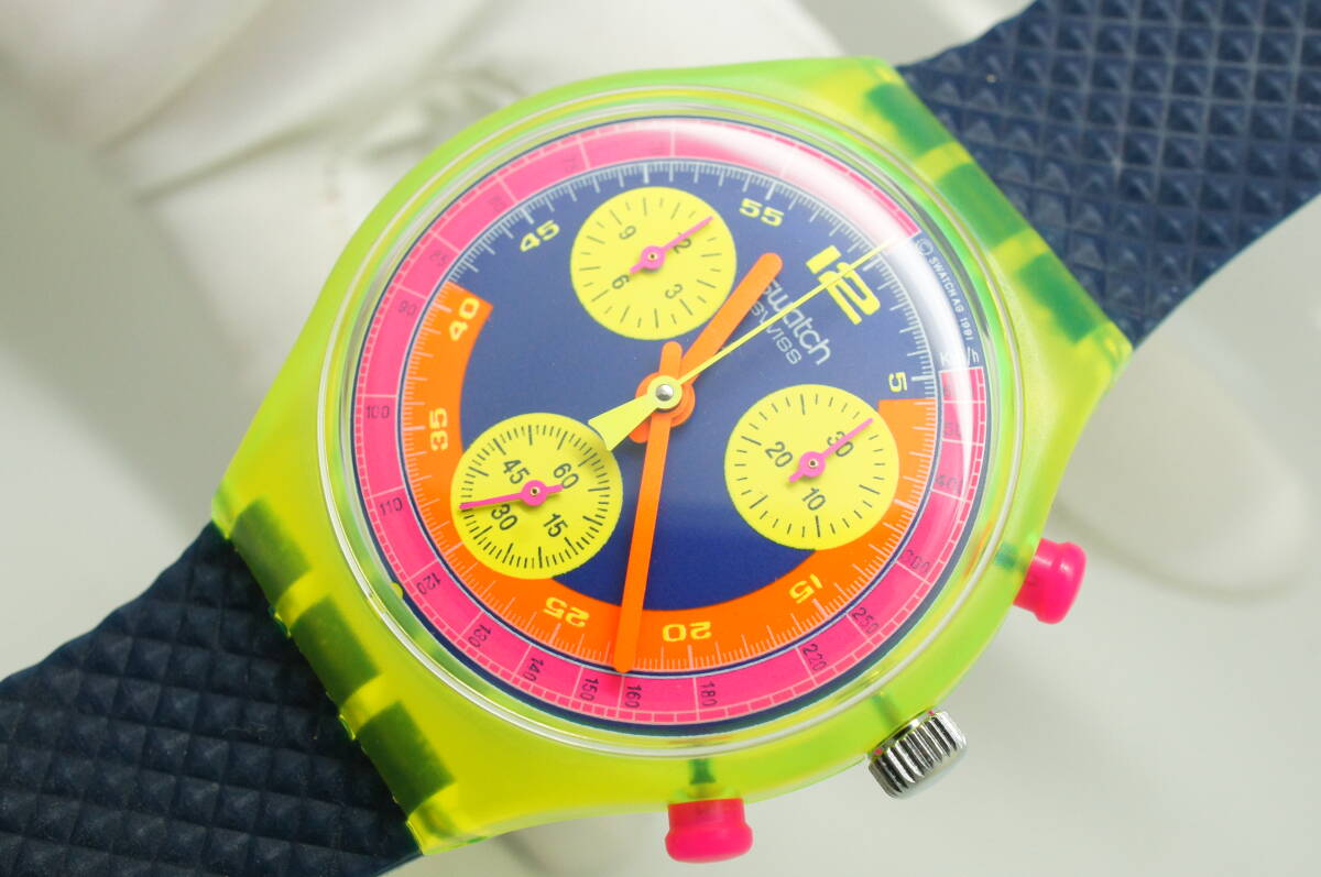 E59●作動良好 箱付 未使用デッドストック Swatch スウォッチ Chrono クロノ GRAND PRIX SCJ101 1992年 メンズ腕時計 マルチカラークォーツ_画像3