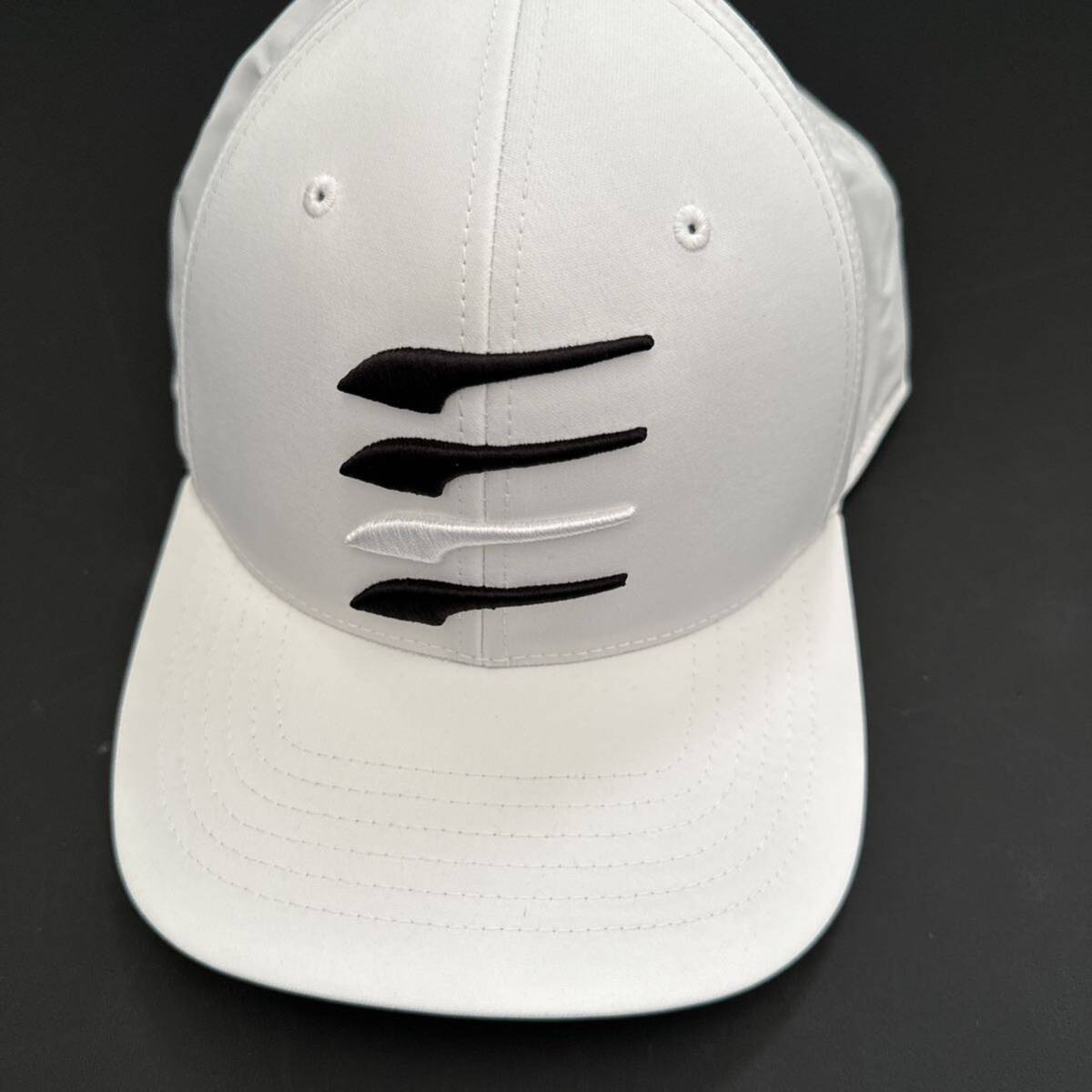 新品 送料無料:プーマ（PUMA ゴルフ ムービングデイ 110 スナップバック キャップ メンズ ゴルフキャップ ゴルフ帽 帽子 春夏 白 の画像2