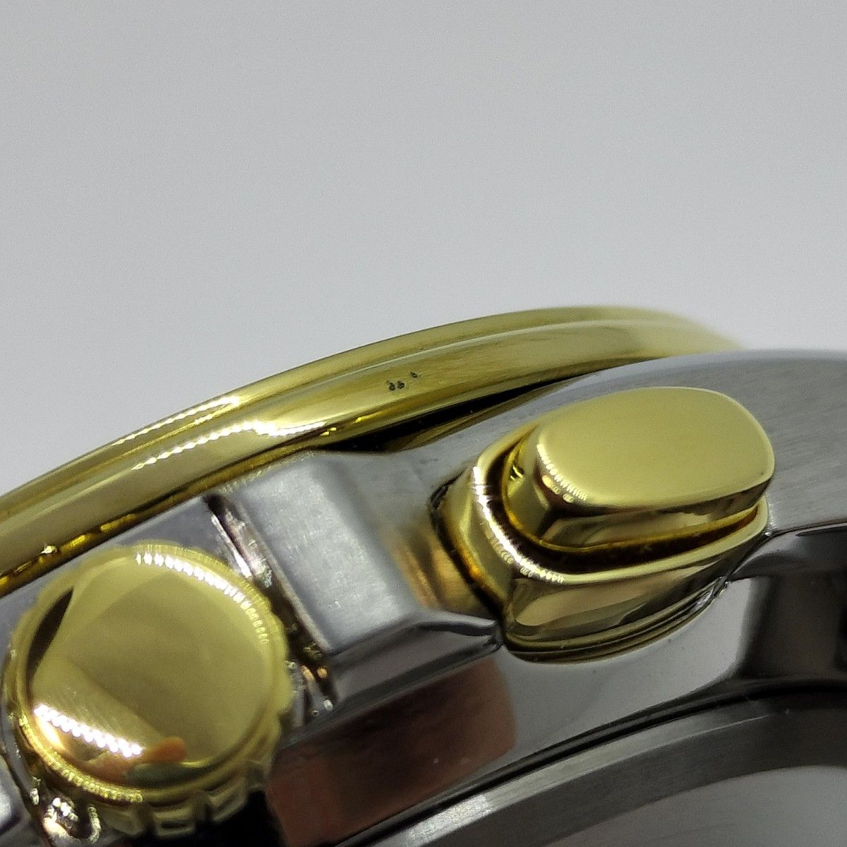 【美品】CITIZENシチズン E660-S122244 エコドライブメンズ腕時計