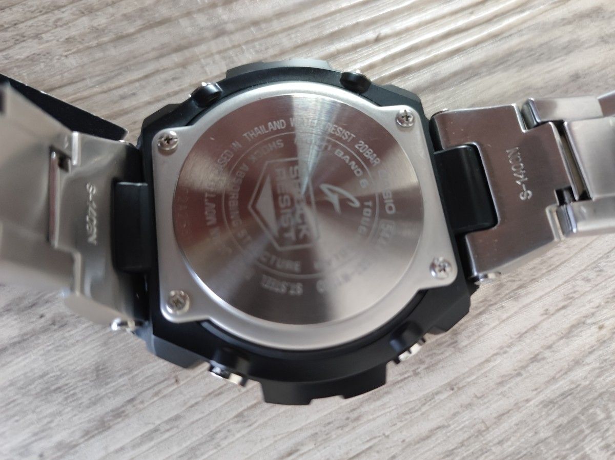 【美品】G-SHOCK Gショック G-STEEL Gスチール 電波ソーラー GST-W110D