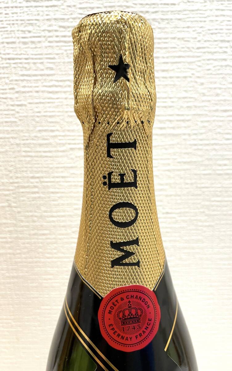 MOET & CHANDON シャンパン / CHILL BOX (モエ 保冷ボックス)付き 750ml 未開封【未開栓】_画像7