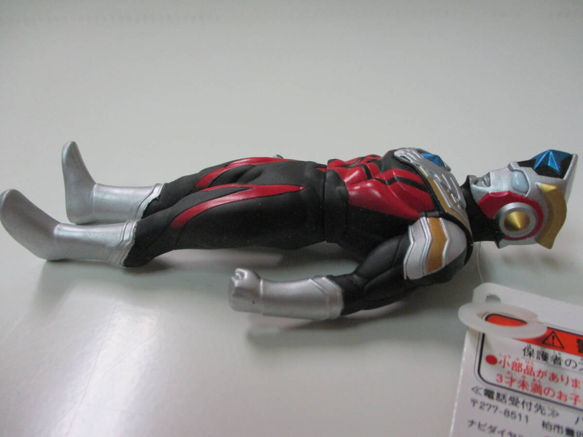 05U155☆ 【タグ付き】　ウルトラヒーローシリーズ　66 ウルトラマン タイタス　ソフビ 円谷 BANDAI バンダイ_画像3