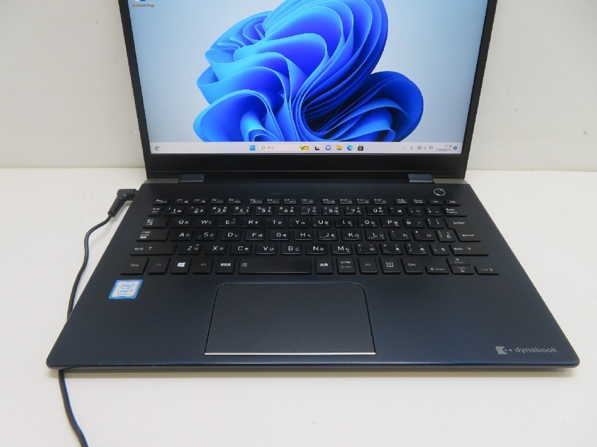 ▽1万円スタート【ジャンク品】▽TOSHIBA dynabook GZ73/ML【第8世代Core i7-8550U/8GB/SSD256GB/Win11Pro/無線LAN/フルHD/AC付属】_画像2