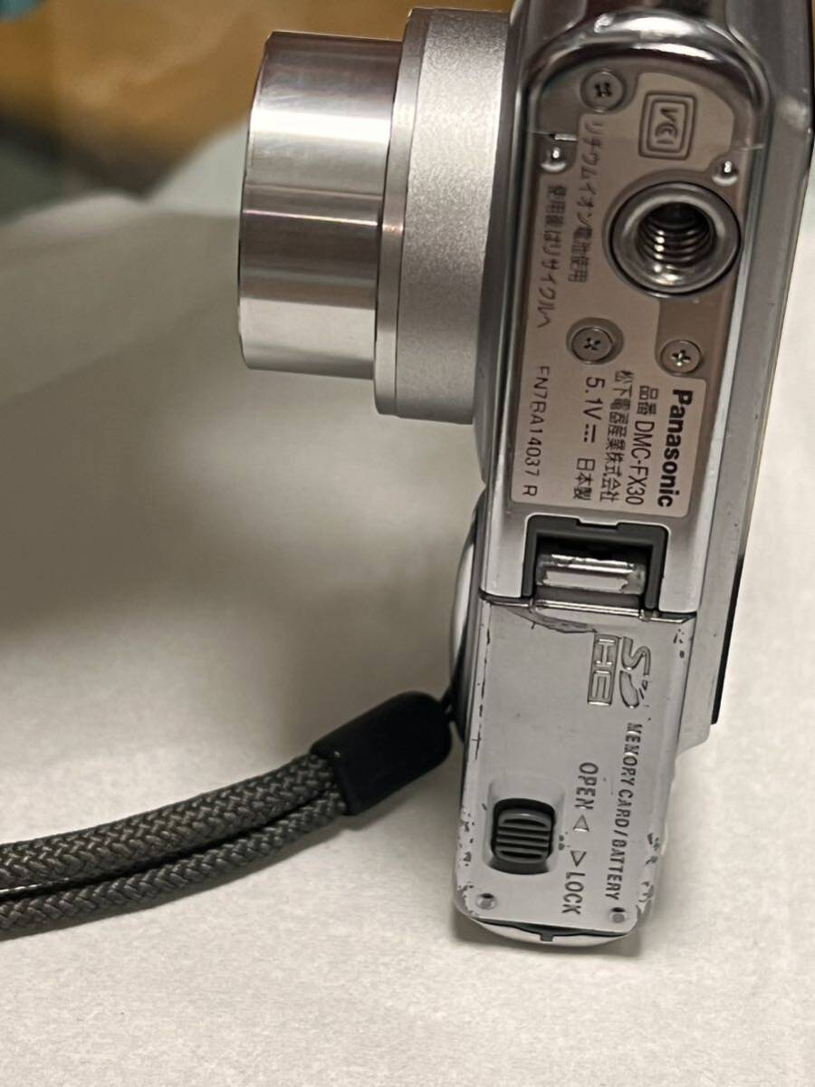 Panasonic Lumix DMC-FX30コンパクトデジタルカメラ Junkの画像6