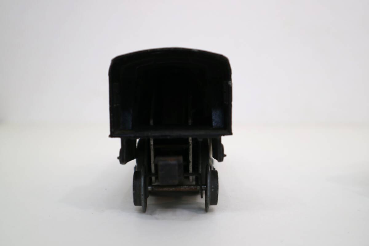O gauge locomotive drive car made in Japan Manufacturers unknown Junk railroad model . interval :32mm