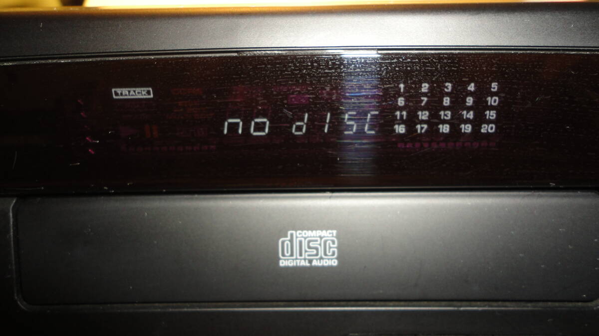 DP-950　CD плеер  