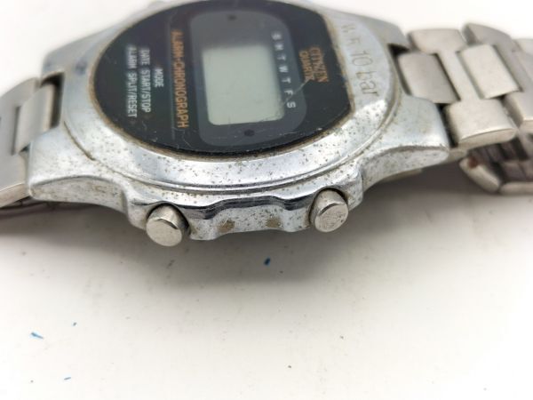 S35 三 不動品 1円～ シチズン CITIZEN P080-312660 クオーツ デジタル メンズ 腕時計の画像3