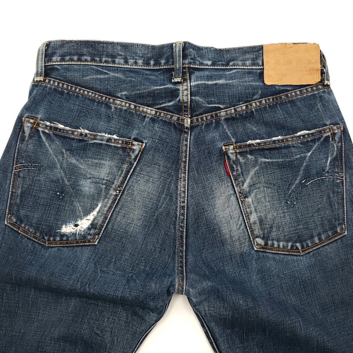 大きいサイズ W34 Levi's 55501 日本製ビンテージ加工復刻 大きいサイズ W34 Levi's 55501 日本製ビンテージ加工復刻